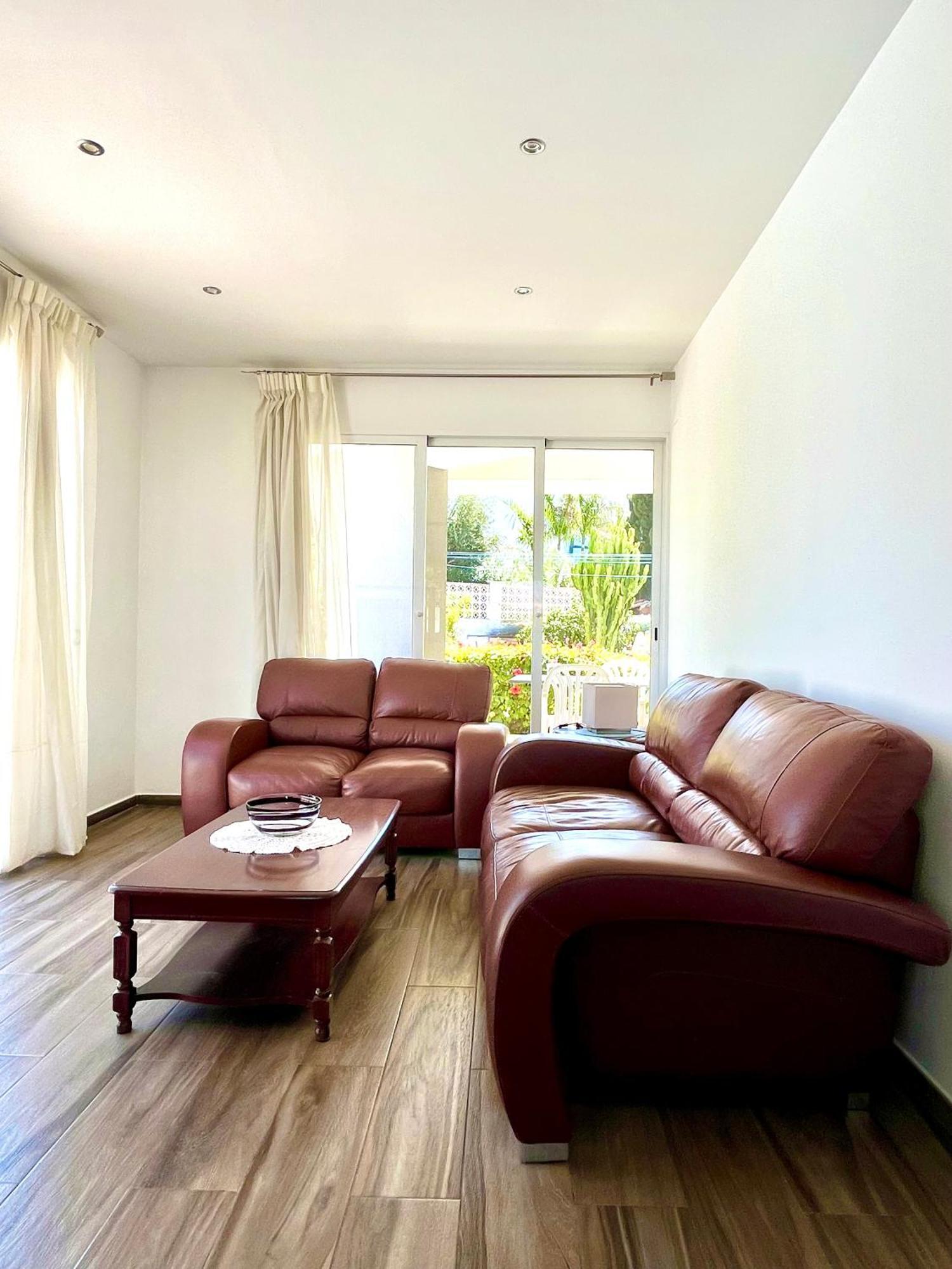 Apartamento En El Centro Del Albir Εξωτερικό φωτογραφία